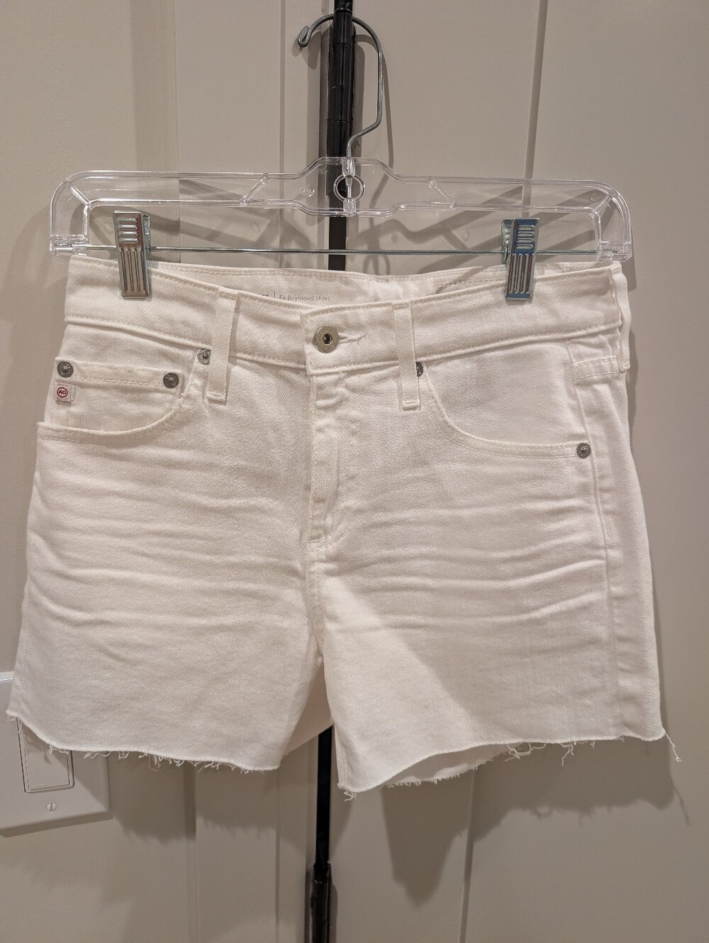 AG Hailey Ex Boyfriend Cut Off Short White 24R